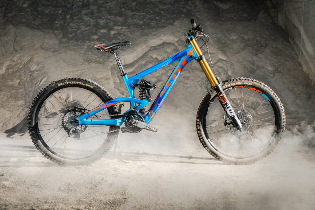 Specialized Volvo Downhill 230mm велосипед