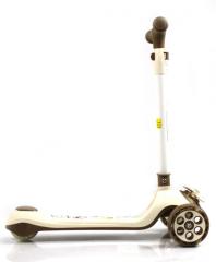 Самокат RiverToys HB-8001