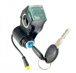 Замок зажигания с вольтметром для электросамоката Kugoo M5